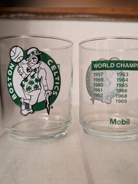 Lot Of Two Vintage 1986 Mobil Gas Boston Celtics Collectible Glasses